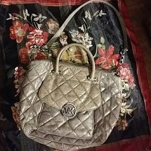 AUTHENTIC MICHAEL KORS SHOULDERBAG